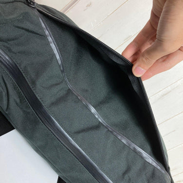 【OneSize ブラック系】 Mystery Ranch ( ミステリーランチ ) インディー Indie ナイロン バッグ ストレージ ショルダーバッグ z00052420 ショルダーバッグ バッグ ストレージ - 【公式】2ndGEAR（セカンドギア）Webショップ【登山用品・アウトドア用品専門 買取販売店】