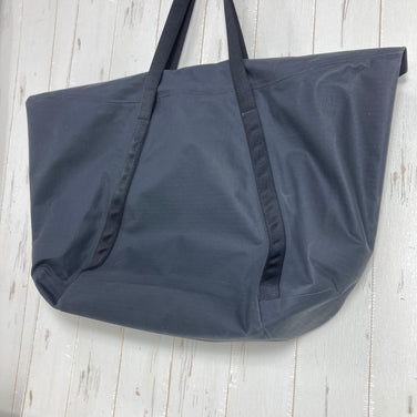 【OneSize ブラック系】 Arcteryx ( アークテリクス ) グランヴィル 30 キャリーオール バッグ Granville 30 Carryall Bag ナイロン バッグ ストレージ トートバッグ z00059934  トートバッグ バッグ ストレー