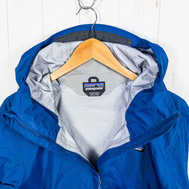 2021 Patagonia Torrentshell 3L 夹克，男款 M 码，蓝色，SPRB 尼龙防雨外套 (Z00053022)