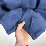 Montbell Trail Action Parka, Women's XL, Navy. This nylon fleece jacket is a perfect outerwear piece. Product code: z00055362.