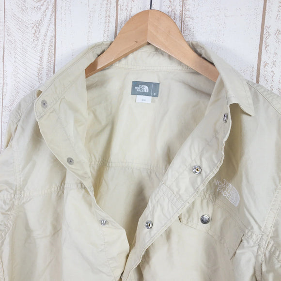【Unisex S ベージュ系】 The North Face ( ザ・ノースフェイス ) ロングスリーブ ヌプシ シャツ L/S Nuptse Shirt NR11961 Asian Unisex  化繊 ロングスリーブシャツ インナー シャツ トップス ウェア