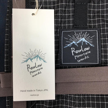 【S/M ネイビー系】 Rawlow Mountain Works ( ロウロウマウンテンワークス ) アンテロープ Antelope バックパック Navy 容量【30L～54L】 バックパック バッグ ストレージ - 【公式】2ndGEAR（セカンドギア）Webショップ【登山用品・アウトドア用品専門 買取販売店】