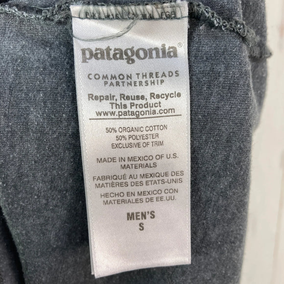 【Men's S グレー系】 2015 Patagonia ( パタゴニア ) フライング フィッシュ コットン / ポリー ティーシャツ Flying Fish Cotton / Poly T-Shirt FGE オーガニックコットン ウェア トップス インナー