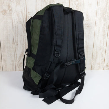 【Unisex OneSize グリーン系】 2004 Gregory ( グレゴリー ) デイ アンド ハーフ パック Day And Half Pack Gray 入手困難 銀タグ 旧タグ ナイロン バッグ ストレージ バックパック 容量【30L～54L】 z00050507 - 【公式】2ndGEAR（セカンドギア）Webショップ【登山用品・アウトドア用品専門 買取販売店】