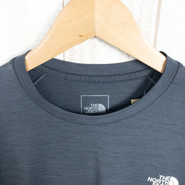 【Men's S グレー系】 The North Face ( ザ・ノースフェイス ) ロングスリーブフラッシュドライスリーディークルー ポリエステル ウェア トップス インナー シャツ ロングスリーブTシャツ クルーネック 化繊 z00050468 化繊 ロン - 【公式】2ndGEAR（セカンドギア）Webショップ【登山用品・アウトドア用品専門 買取販売店】
