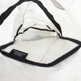 【Unisex OneSize ホワイト系】 Atelier Blue Bottle ( アトリエブルーボトル ) Pac-01 DCF 12L バッグ ストレージ バックパック デイパック 容量【～29L】 DCF ( ダイニーマ・コンポジット・ファブリック / キューベンファ - 【公式】2ndGEAR（セカンドギア）Webショップ【登山用品・アウトドア用品専門 買取販売店】