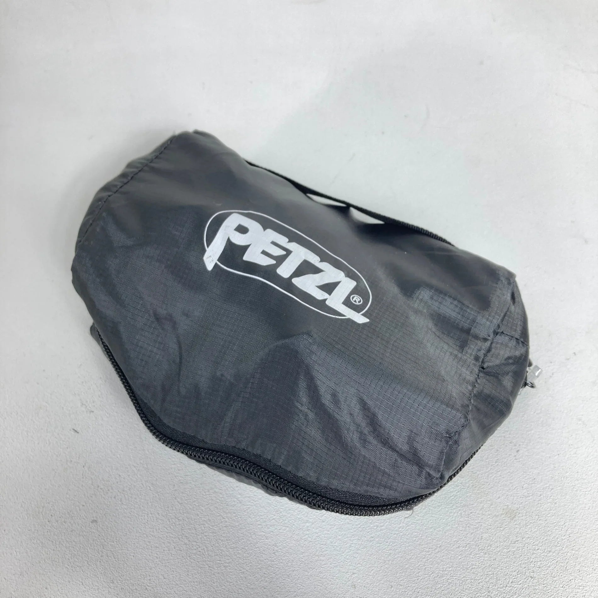Unisex M/L ブルー系】 Petzl ( ペツル ) アルティチュード Altitude