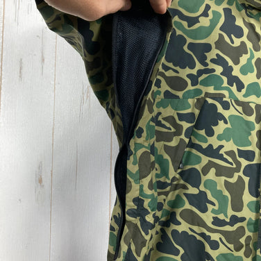 The North Face Scoop 夹克，男款 L 码，绿色。迷彩尼龙外套，硬壳夹克 (z00053870)。