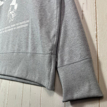 男士中灰色 2020 Rawlow Mountain Works Zodiac 卫衣，山鼠图案。已停产，很难找到。