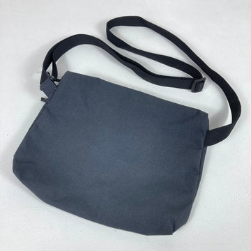 【OneSize ブラック系】 Jackwolfskin ( ジャックウルフスキン ) フライツァイトタッシェ 365 バッグ freizeit tasche 365 bag ポリエステル バッグ ストレージ サコッシュポーチ z00054620  サコッシュポー - 0