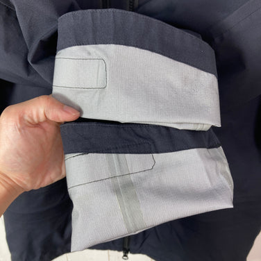 【Men's M ブラック系】 Mountain Hardwear ( マウンテンハードウェア ) ドライステイン ジャケット Drystein Jacket 生産終了モデル 入手困難 ナイロン ウェア トップス アウター ジャケット ハードシェル z0005975