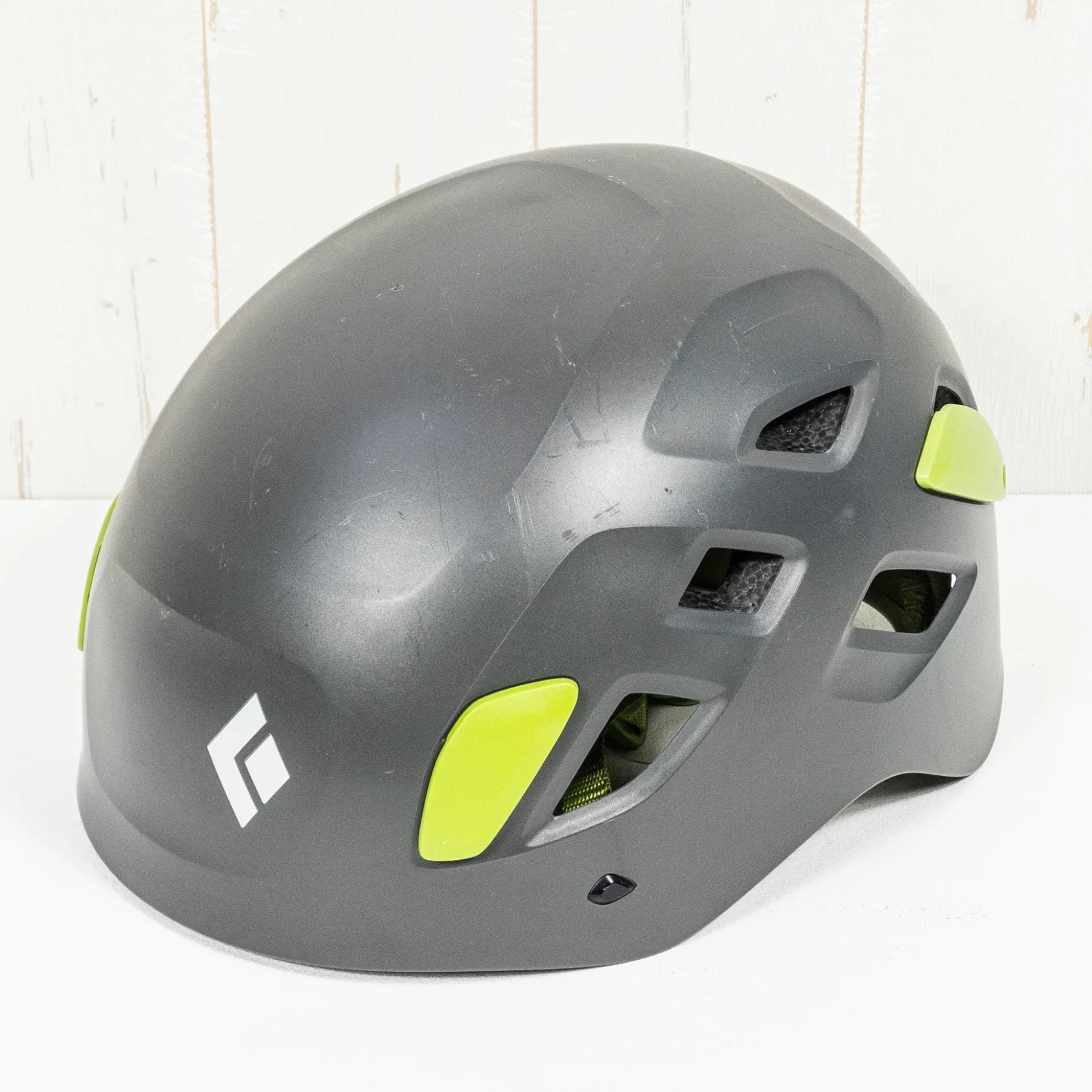 【M/L グレー系】 Black Diamond ( ブラックダイヤモンド ) ハーフドーム ヘルメット z00052776 ヘルメット - 【公式】2ndGEAR（セカンドギア）Webショップ【登山用品・アウトドア用品専門 買取販売店】