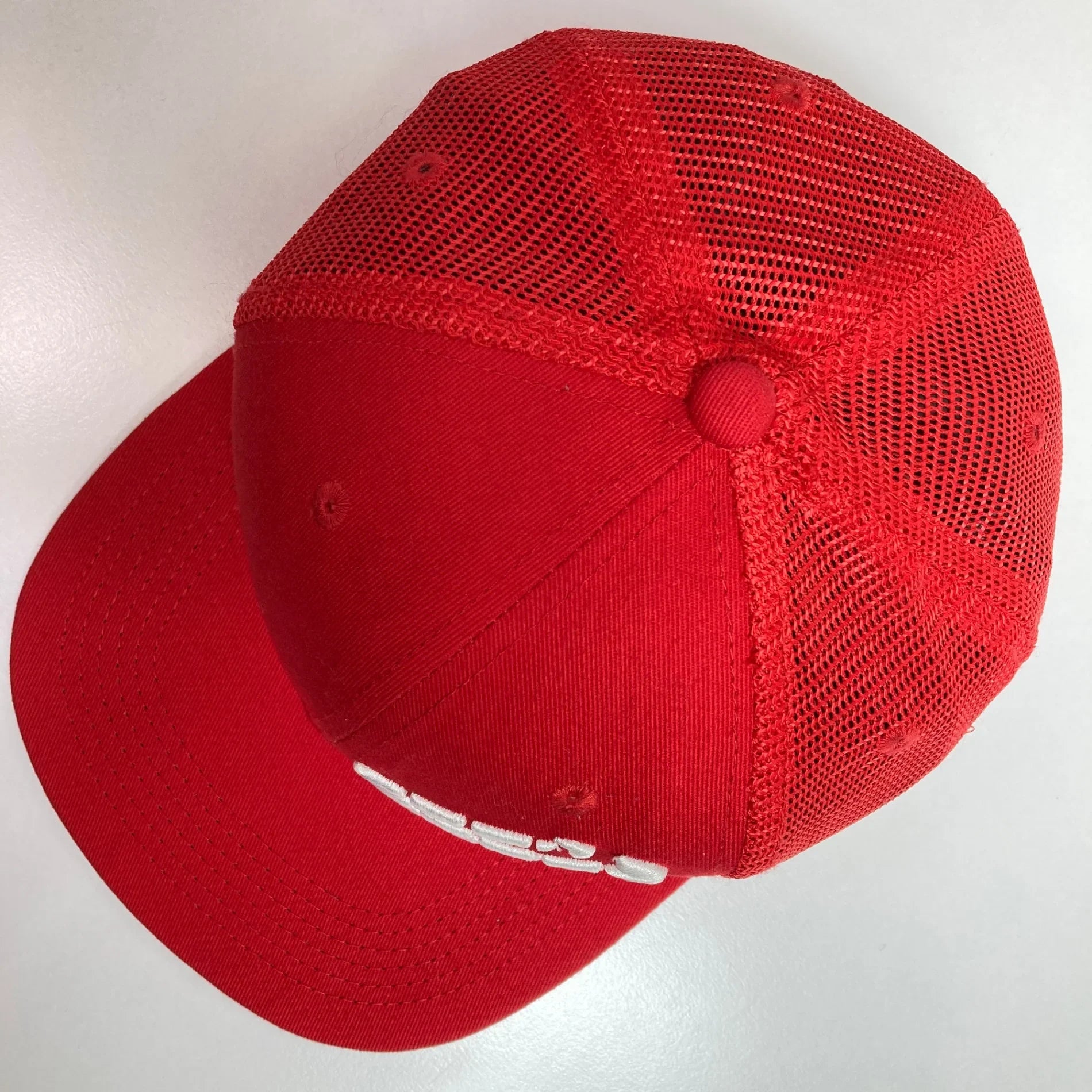 【OneSize レッド系】 Compressport ( コンプレスポーツ ) トラッカーキャップ Trucker cap コットン ウェア ウェア小物 ヘッドウェア キャップ z00052324 キャップ ヘッドウェア ウェア小物 ウェア - 【公式】2ndGEAR（セカンドギア）Webショップ【登山用品・アウトドア用品専門 買取販売店】