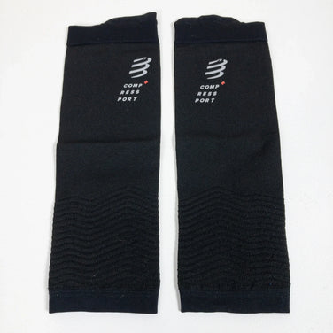 【2T ブラック系】 Compressport ( コンプレスポーツ ) カーフスリーブ ゲイター ふくらはぎ サポーター タイツ ボトムス ウェア - 【公式】2ndGEAR（セカンドギア）Webショップ【登山用品・アウトドア用品専門 買取販売店】