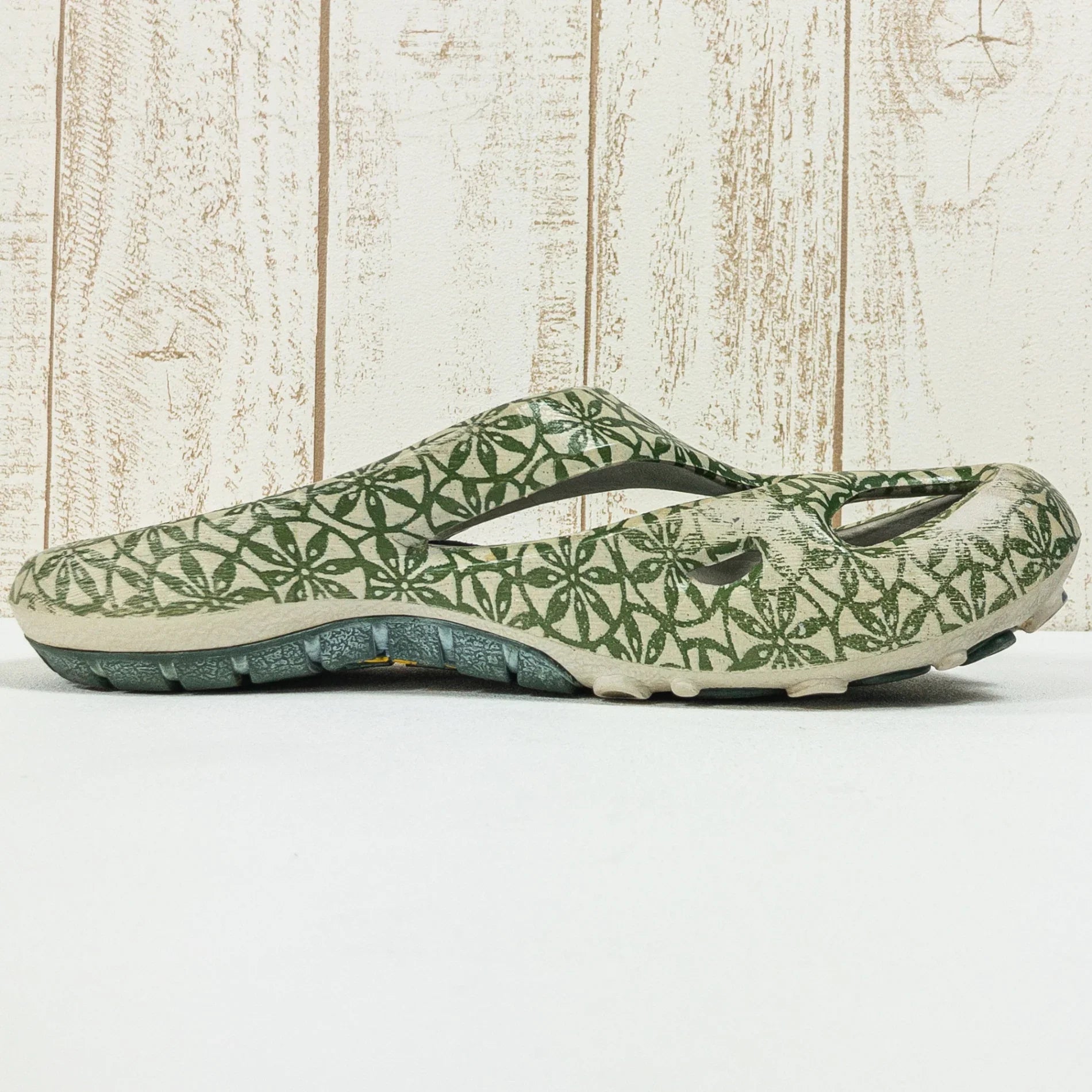 【Men's 27.0cm グリーン系】 Keen ( キーン ) シャンティ フットウェア サンダル z00051807 サンダル フットウェア - 【公式】2ndGEAR（セカンドギア）Webショップ【登山用品・アウトドア用品専門 買取販売店】