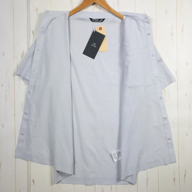 【Men's M ブルー系】 Arcteryx ( アークテリクス ) スカイライン シャツ SS Skyline SS Shirt Solitude ポリエステル ウェア トップス インナー シャツ ショートスリーブシャツ 化繊 z00052008 Solitu - 【公式】2ndGEAR（セカンドギア）Webショップ【登山用品・アウトドア用品専門 買取販売店】