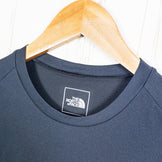 The North Face 男士中长袖 DRY Crew T恤（黑色）。涤纶，长袖圆领，合成面料。产品编号：z00053142。