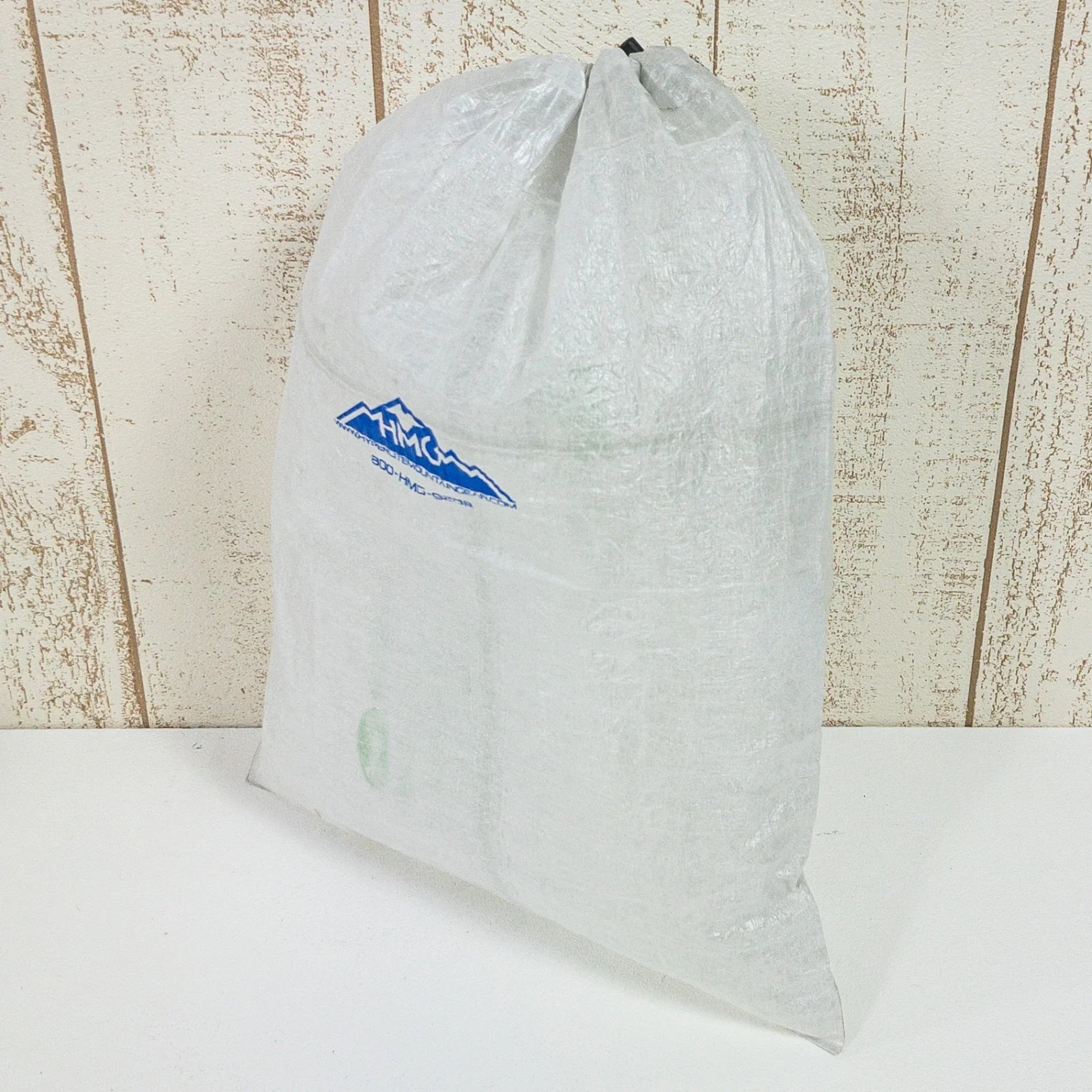 【OneSize クリアー系】 c2010 Hyperlite Mountain Gear Hmg ( ハイパーライトマウンテンギア ) ドローコード スタッフサック 生産終了モデル 入手困難 旧タグ 中サイズ バッグ ストレージ パッキングサック スタッフサック - 【公式】2ndGEAR（セカンドギア）Webショップ【登山用品・アウトドア用品専門 買取販売店】