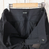【Men's XS ブラック系】 Arcteryx ( アークテリクス ) クロニン ショートパンツ 11 インチ Cronin Shorts 11 Inch ソフトシェル ハーフパンツ ショーツ X000007993 International Men's ソフト - 【公式】2ndGEAR（セカンドギア）Webショップ【登山用品・アウトドア用品専門 買取販売店】