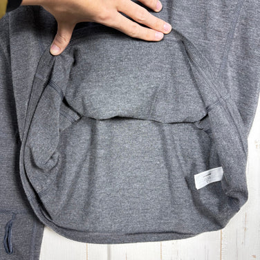 【Men's S グレー系】 2000s Patagonia ( パタゴニア ) キャプリーン ロングスリーブ ハーフジップ シャツ Capilene Longsleeve Hargzip Short ポリエステル ウェア トップス インナー シャツ ロングスリー