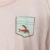 【Women's S ピンク系】 Patagonia ( パタゴニア ) フライングフィッシュ フェイクポケット Tシャツ オーガニックコットン International Women's コットン ショートスリーブTシャツ クルーネック インナー シャツ トップス - 【公式】2ndGEAR（セカンドギア）Webショップ【登山用品・アウトドア用品専門 買取販売店】