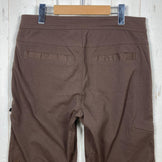 男士小号棕色 Prana 七分工装裤，已停产款式，很难找到。尼龙软壳短裤 (z00054297)。
