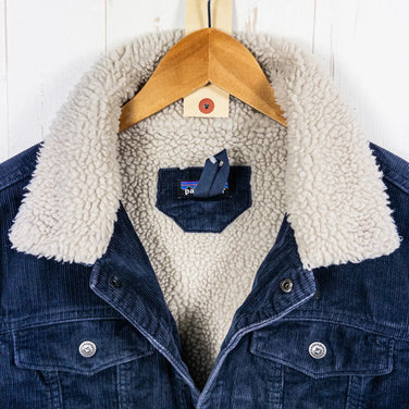 男士小号海军蓝巴塔哥尼亚绒毛衬里卡车司机夹克（NENA） - 已停产款式，难寻。灯芯绒和棉质上衣。