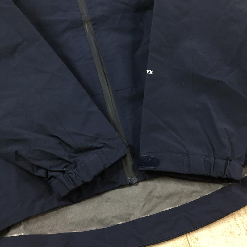 【男士S海军蓝】The North Face Climb Light Jacket Gore-Tex 雨壳连帽衫 NP62303 亚洲男士雨壳外套