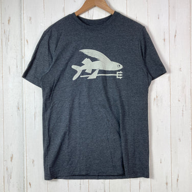 【Men's M グレー系】 2015 Patagonia ( パタゴニア ) フライング フィッシュ ティー Flying Fish Tee			 オーガニックコットン ウェア トップス インナー シャツ ショートスリーブTシャツ クルーネック コットン z00