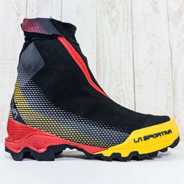 【Men's 28.5cm ブラック系】 La Sportiva ( ラ・スポルティバ ) エクイリビウム トップ GTX AEQUILIBRIUM TOP GTX フットウェア トレッキングブーツ z00051114 トレッキングブーツ フットウェア - 【公式】2ndGEAR（セカンドギア）Webショップ【登山用品・アウトドア用品専門 買取販売店】