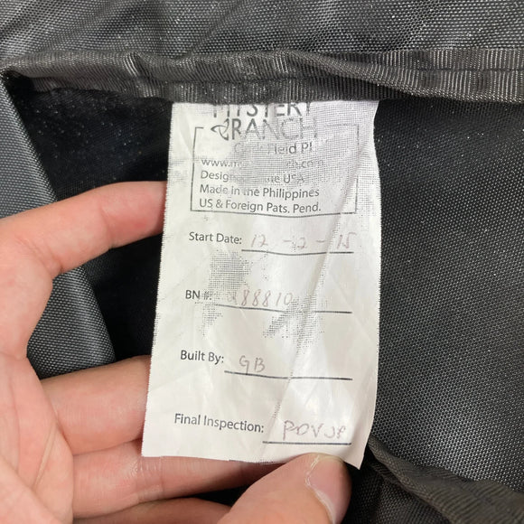 【Women's OneSize チャコール系】 Mystery Ranch ( ミステリーランチ ) ケルン Cairn ナイロン バッグ ストレージ バックパック 容量【30L～54L】 z00060034  容量【30L～54L】 バックパック バッグ ストレージ