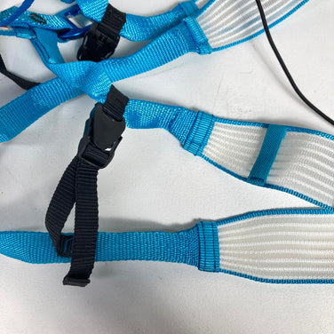 【Unisex M/L ブルー系】 Petzl ( ペツル ) アルティチュード Altitude クライミングハーネス シットハーネス ロッククライミングギア z00060169  ロッククライミングギア