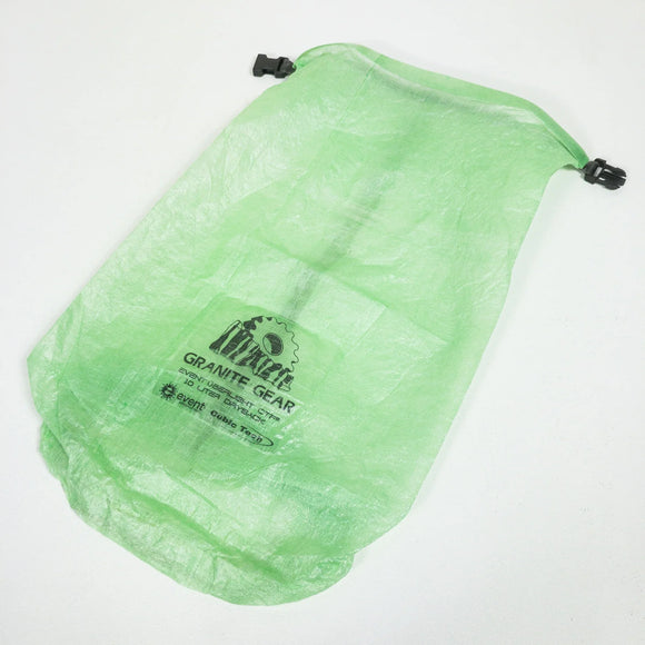 【XS グリーン系】 Granite Gear ( グラナイトギア ) イーベント ウーバーライト ドライサック eVent Uberlight Dry Sack 10L バッグ ストレージ パッキングサック ドライサック DCF ( ダイニーマ・コンポジ - 【公式】2ndGEAR（セカンドギア）Webショップ【登山用品・アウトドア用品専門 買取販売店】