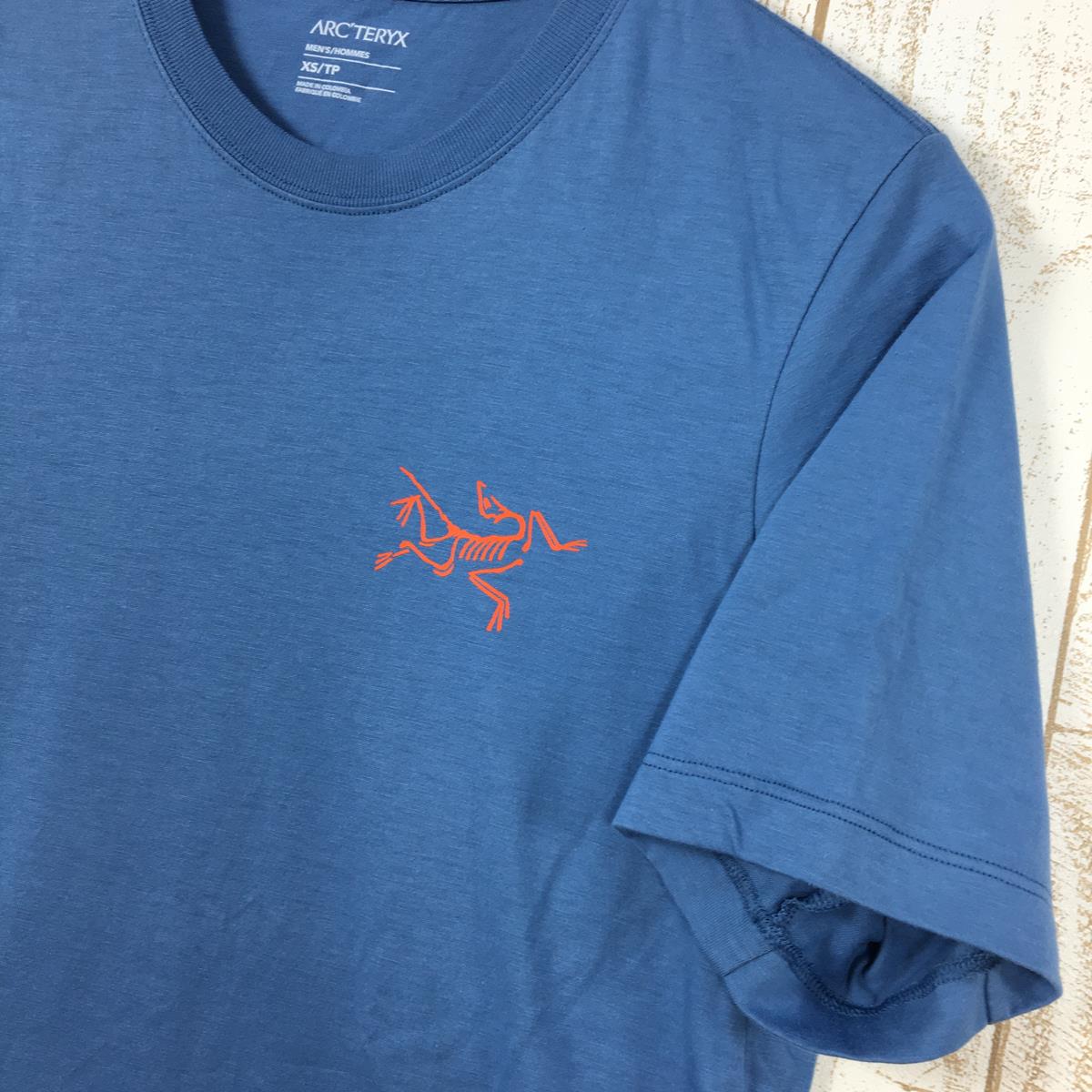 【Men's XS ブルー系】 Arcteryx ( アークテリクス ) アーク マルチバード ロゴ ショートスリーブ Arc Multibird Logo Short Sleeve Tシャツ X000007747 International Men's 02081