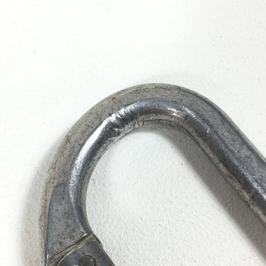 【OneSize シルバー系】 Chouinard ( シュイナード ) フェザーウェイト Featherweight カラビナ ビンテージ 入手困難 ロッククライミングギア - 【公式】2ndGEAR（セカンドギア）Webショップ【登山用品・アウトドア用品専門 買取販売店】