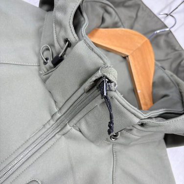 【Men's M グリーン系】 Columbia ( コロンビア ) カスケード リッジ III ソフトシェル Cascade Ridge III Softshell ポリエステル ウェア トップス アウター ジャケット ソフトシェル Omni-Shield ( オ