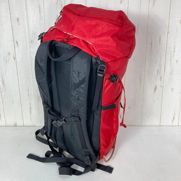 【Unisex S/M レッド系】 Mountain Hardwear ( マウンテンハードウェア ) スクランブラー 35 バックパック Scrambler 35 Backpack X-Pac VX21 ナイロン バッグ ストレージ バックパック 容量【30L～54L