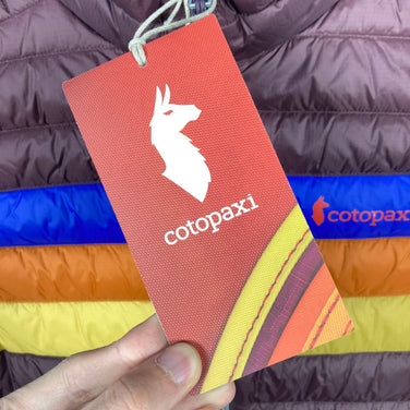 【Men's S ブラウン系】 Cotopaxi（コトパクシ） フエゴ ダウンベスト Fuego Down Vest ダウン ウェア トップス ベスト ダウンインサレーション z00054940  ダウンインサレーション ベスト トップス ウェア