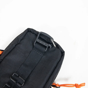 【OneSize ブラック系】 Ridge Mountain Gear ( リッジマウンテンギア ) チェスト イン クリース ナイロン 外付けポーチ バッグ ストレージ - 【公式】2ndGEAR（セカンドギア）Webショップ【登山用品・アウトドア用品専門 買取販売店】