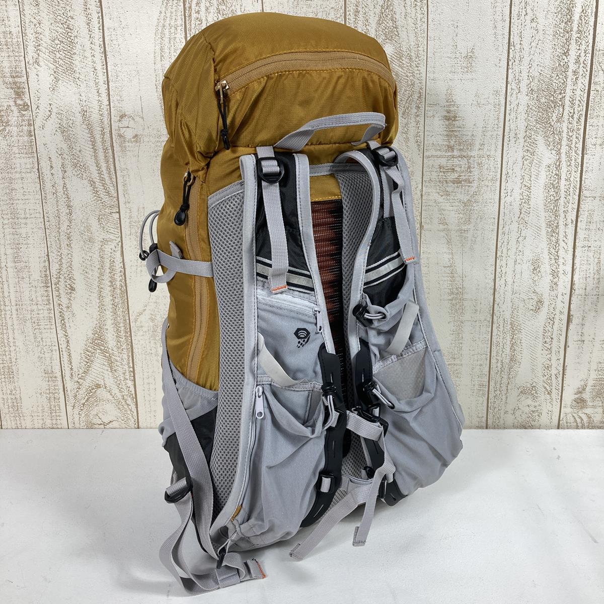 【OneSize オレンジ系】 Mountain Hardwear ( マウンテンハードウェア ) コア 18 Koa 18 ベストパック トレイルランニング ファストハイキング バックパック デイパック 生産終了モデル 入手困難 OE7900  デイパック 容量【