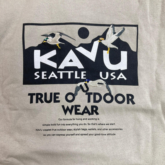 【Men's M ベージュ系】 Kavu ( カブー ) 別注 ビッグシルエット ロゴバックプリント Tシャツ Exclusive Oversized Logo Back-Print T-Shirt グレイッシュ ベージュ 2026SS FREAK'S STORE
