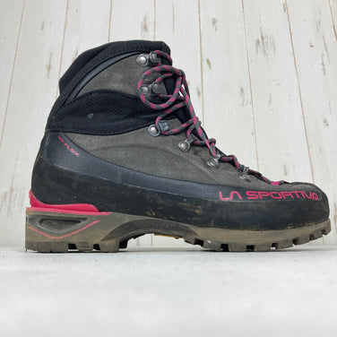 【Women's 24.3cm グレー系】 La Sportiva ( ラ・スポルティバ ) トランゴ アルプ エボ GTX ウーマン TRANGO ALP EVO GTX WOMAN Carbon / Cherry GORE-TEX｜Vibram｜Perwangerレザー フ