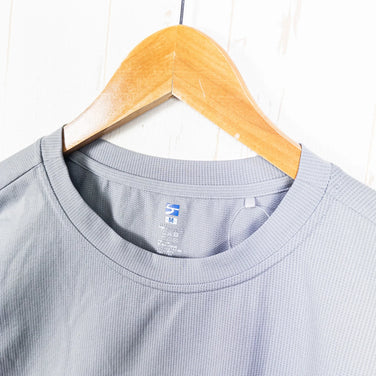 Finetrack Draught Quad 长袖涤纶圆领 T 恤，男式中灰色，合成面料，圆领，合成纤维，产品代码：z00053305