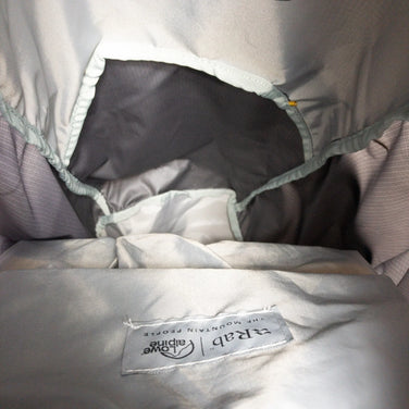 【Women's OneSize チャコール系】 Lowe Alpine ( ロウアルパイン ) エアー ゾーン ウルトラ ND 26 Air Zone Ultra ND 26 グラファイト ナイロン バッグ ストレージ バックパック デイパック 容量【～29L】 z00050524 - 【公式】2ndGEAR（セカンドギア）Webショップ【登山用品・アウトドア用品専門 買取販売店】