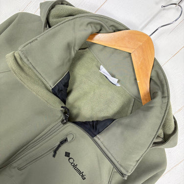 【Men's M グリーン系】 Columbia ( コロンビア ) カスケード リッジ III ソフトシェル Cascade Ridge III Softshell ポリエステル ウェア トップス アウター ジャケット ソフトシェル Omni-Shield ( オ