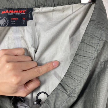 【Men's S オレンジ系】 Mammut ( マムート ) セットアップ レインシェル バルク販売 卸売り ウェア セットアップ レインスーツ レインシェル z00060053  レインスーツ レインシェル セットアップ ウェア