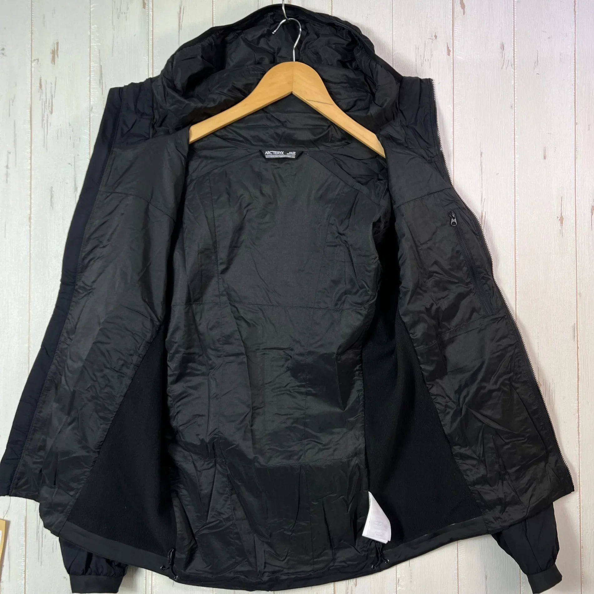 Men's XS ブラック系】 Arcteryx ( アークテリクス ) アトム Men's XS ブラック系】 Arcteryx ( アークテリクス ) アトム