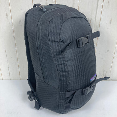 【OneSize ブラック系】 2010 Patagonia ( パタゴニア ) ポケットパック Pocket Pack 生産終了モデル 入手困難 バッグ ストレージ バックパック デイパック 容量【～29L】 z00053400  デイパック 容量【～29L】 バ