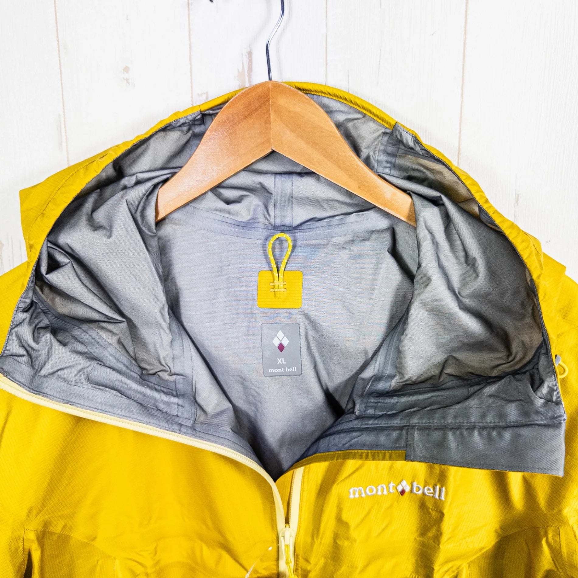 【Women's XL イエロー系】 Montbell ( モンベル ) ストームクルーザー ジャケット ナイロン ウェア トップス アウター ジャケット レインシェル GORE-TEX-3L ( ゴアテックス・3レイヤー ) z00052709 レインシェル アウター - 【公式】2ndGEAR（セカンドギア）Webショップ【登山用品・アウトドア用品専門 買取販売店】