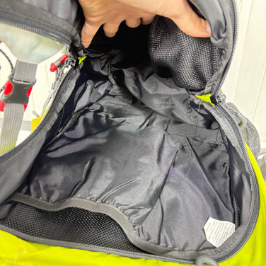 【OneSize グリーン系】 Marmot ( マーモット ) マーキュリー25 Mercury25 ナイロン バッグ ストレージ バックパック デイパック 容量【～29L】 z00059266  デイパック 容量【～29L】 バックパック バッグ ストレージ